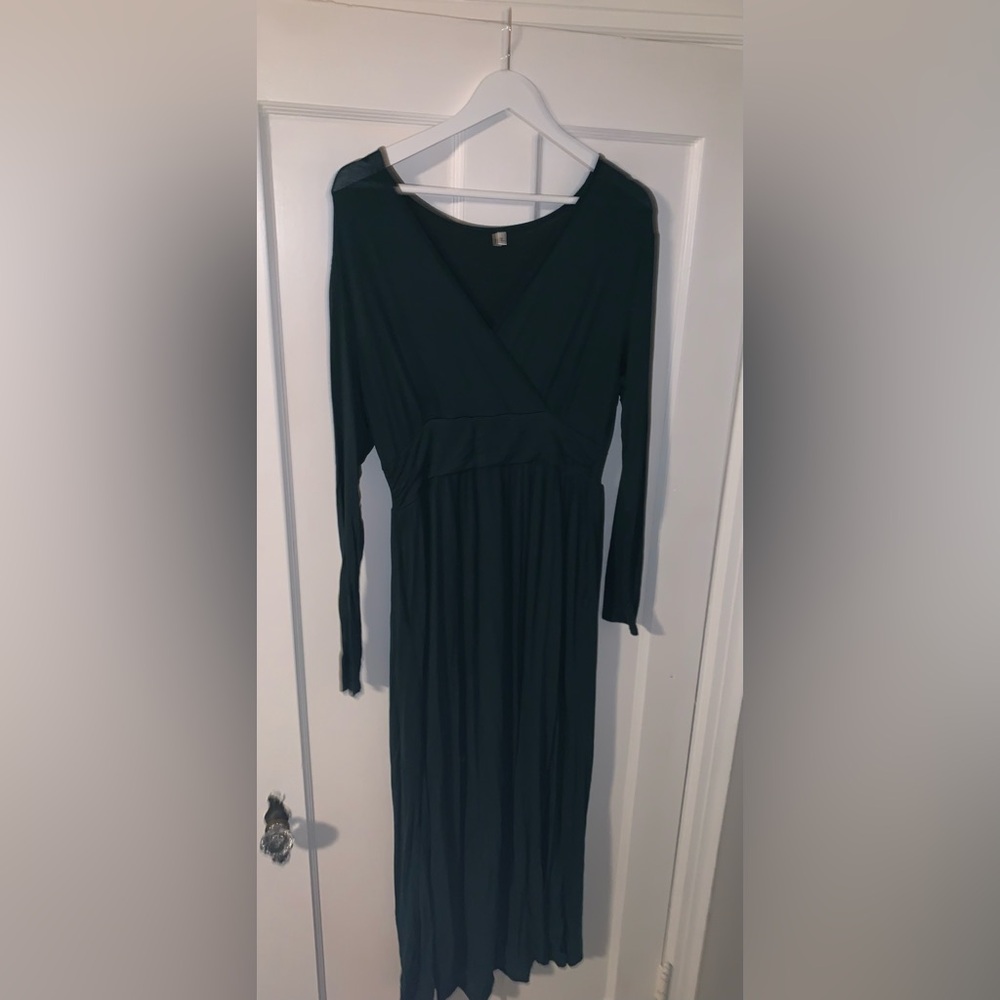 Green long dress long sleeve